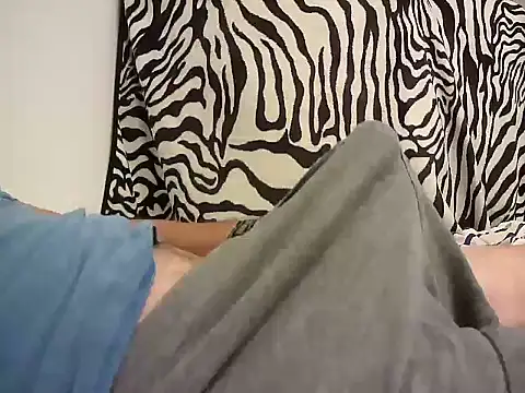 samyboy00 Show in webcam