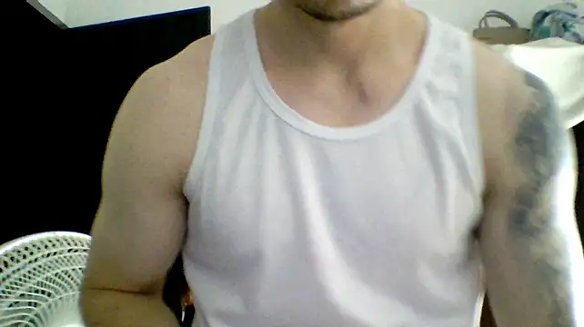 Kenner_fox77 Show in webcam
