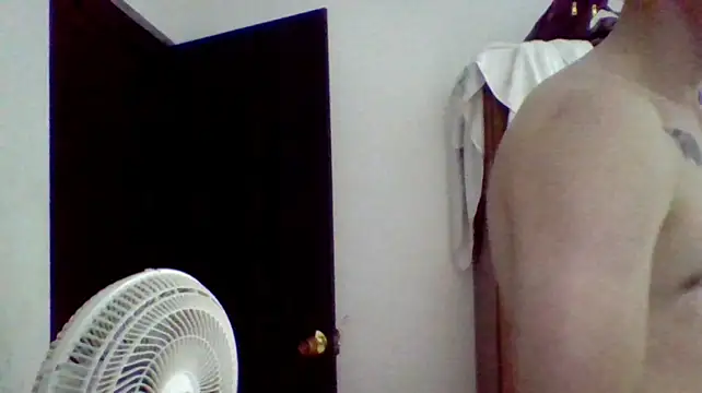 Kenner_fox77 Webcam Show