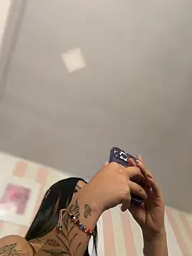 Milena-1 网络视讯表演