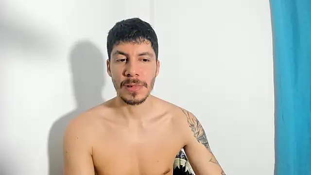 Show de daniel_sexy777 na webcam