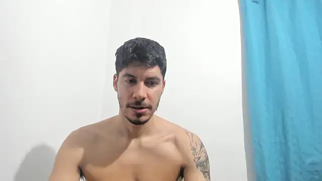 daniel_sexy777のウェブカメラショー