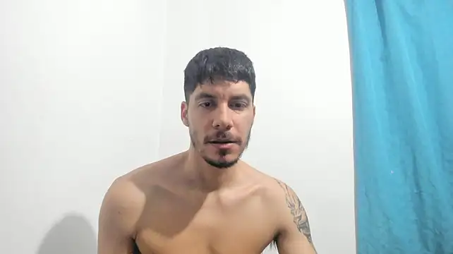 daniel_sexy777のウェブカメラショー