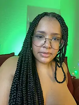 99_Lilith's Live XXX Chat
