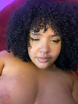 Chat +18 de 99_Lilith ao vivo