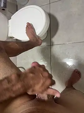Show de Roinuj098 na webcam