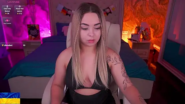 SusieWood Obrolan Langsung XXX