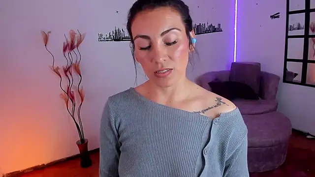 Elizabeth_taylor_b Adlı Modelin Web Kamerası Şovu