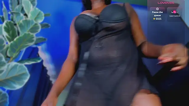 AlmaahotxxxのライブXXXチャット