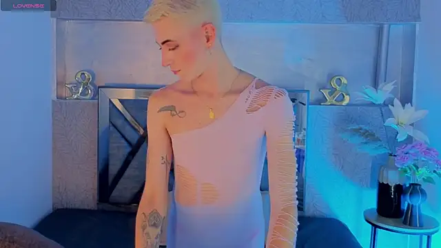 dominic_thailor Adlı Modelin Web Kamerası Şovu
