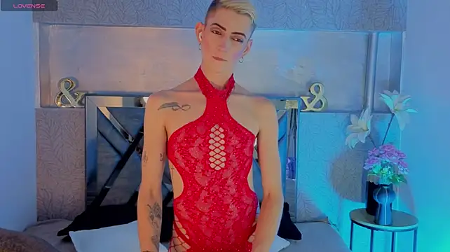 dominic_thailor élő XXX-chatje