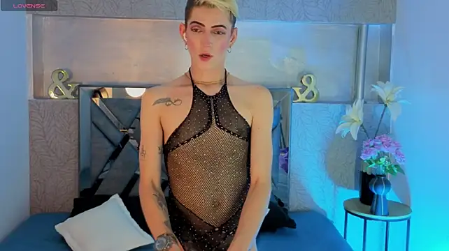 הופעת וובקאם של dominic_thailor