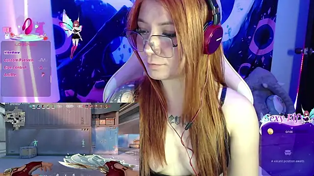 GamerCarrie webcam show