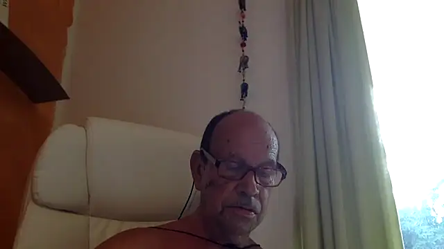 Bobby5169: διαδικτυακό σόου στην κάμερα