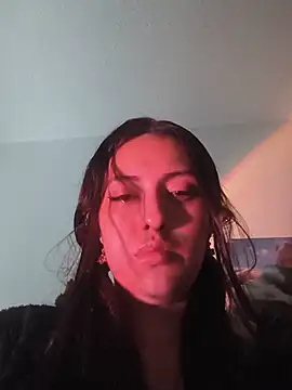 Megan_Konig Pertunjukan Webcam