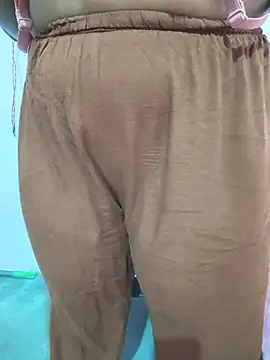Show modela Samarya-78 na web-kameri