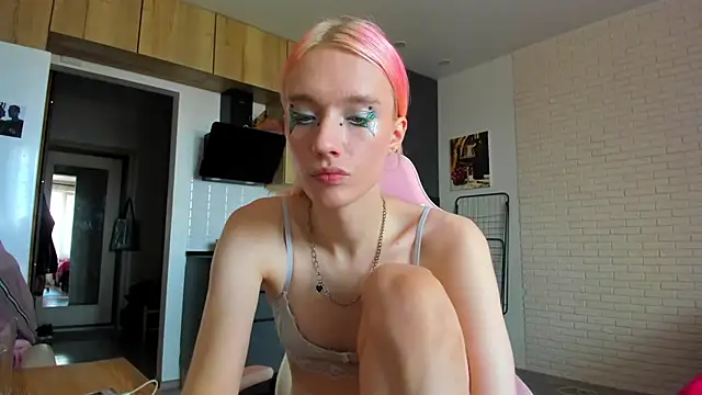 _Alice_Kitty: вебкам-шоу