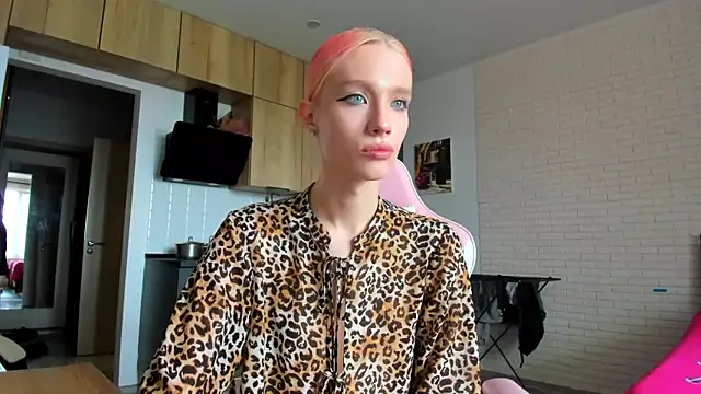_Alice_Kitty's Webcam Show