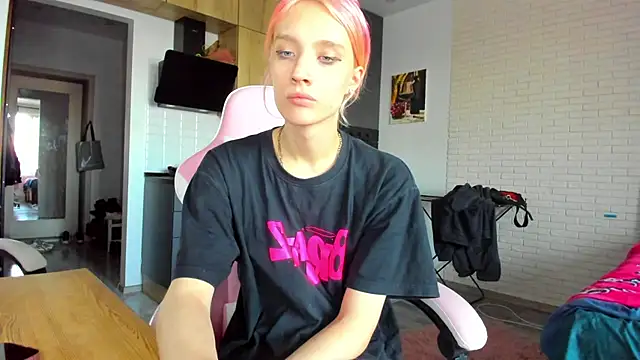 _Alice_Kitty's Webcam Show