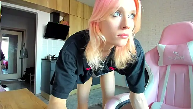 _Alice_Kitty Webcam Show