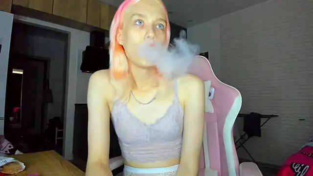 Pokazy przed kamerką – _Alice_Kitty