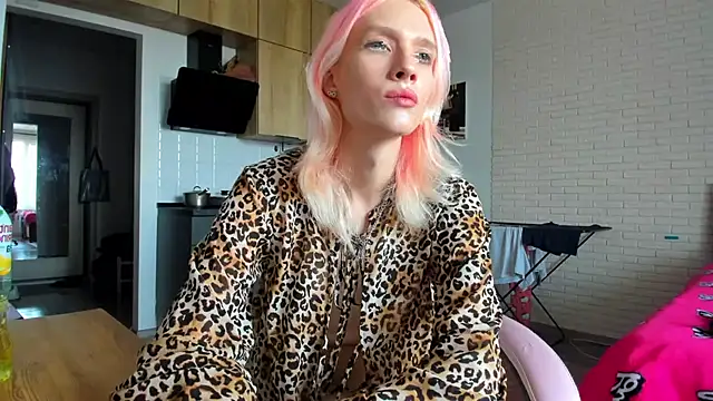 _Alice_Kitty Webcamshow