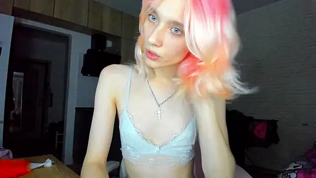 _Alice_Kitty Шоу с уебкамера