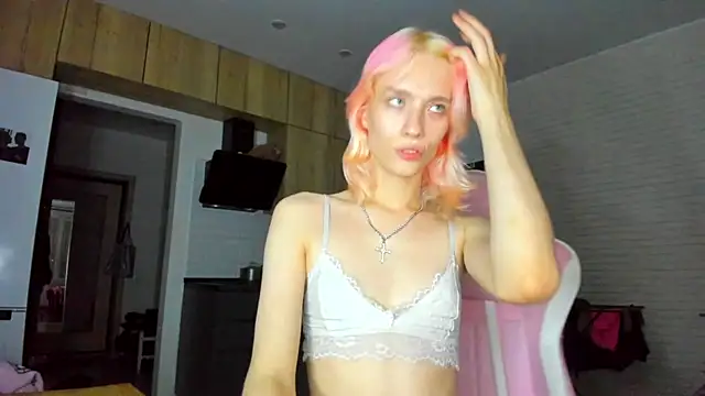 _Alice_Kitty Шоу с уебкамера