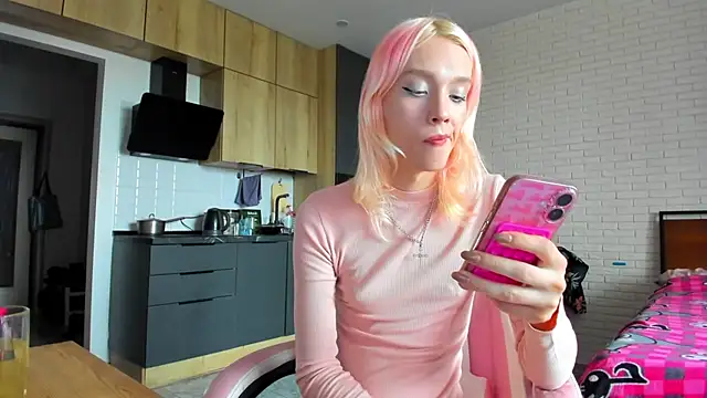 _Alice_Kitty Webcam-Show