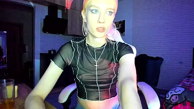 _Alice_Kitty Webcam-Show