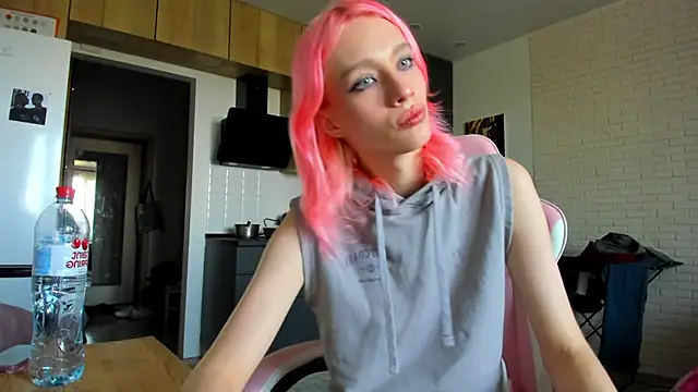 _Alice_Kitty webcam show