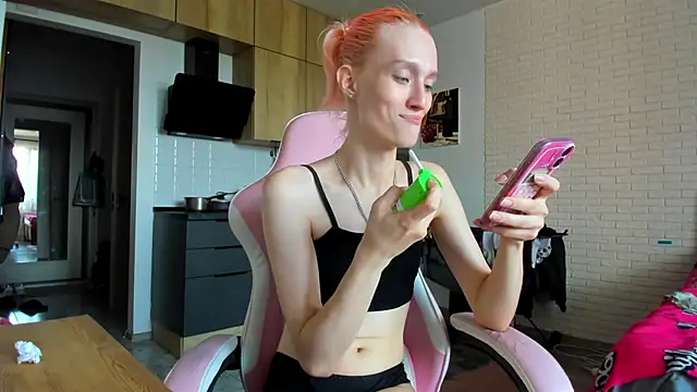_Alice_Kitty: вебкам-шоу