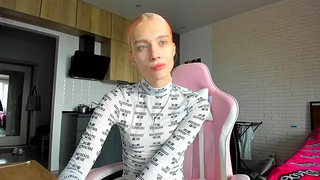 _Alice_Kitty Webcam-Show