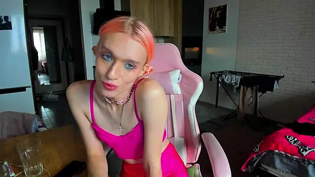 _Alice_Kitty Webcam show
