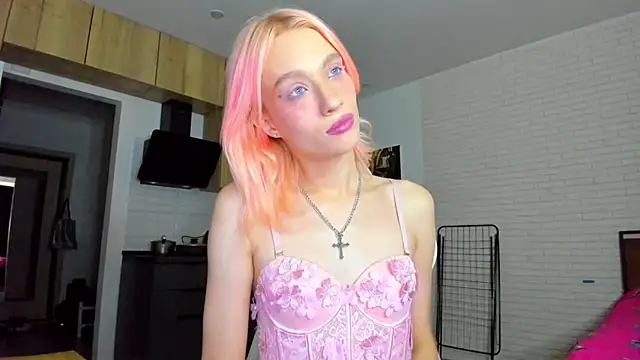 _Alice_Kitty: διαδικτυακό σόου στην κάμερα