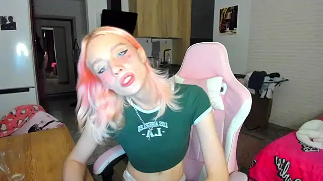 _Alice_Kitty: вебкам-шоу