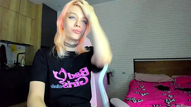 _Alice_Kitty Webcam-Show