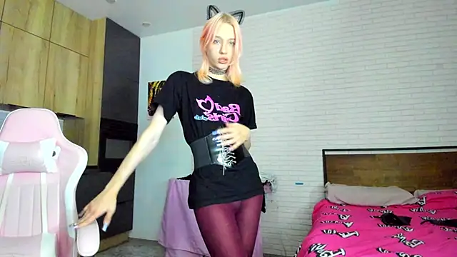 _Alice_Kitty: вебкам-шоу