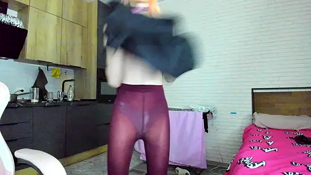 _Alice_Kitty's Webcam Show