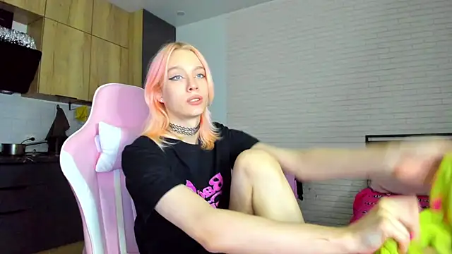 _Alice_Kitty Webcam-Show