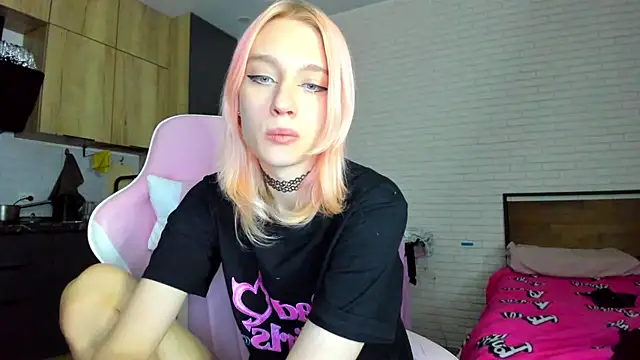 _Alice_Kitty: вебкам-шоу