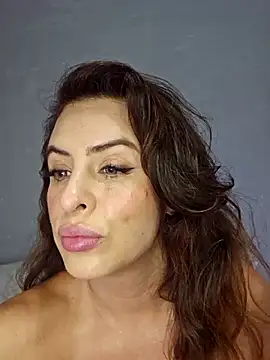 Nina_Sport élő XXX-chatje
