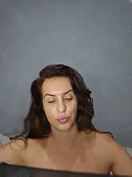 Nina_Sport 即時 XXX 聊天