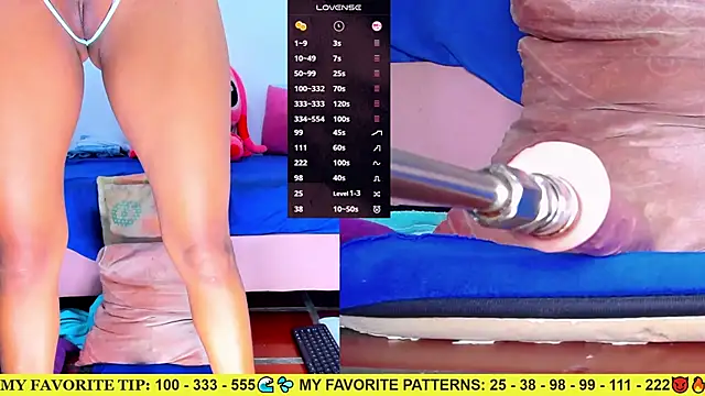 Show de AriannaLewiis na webcam
