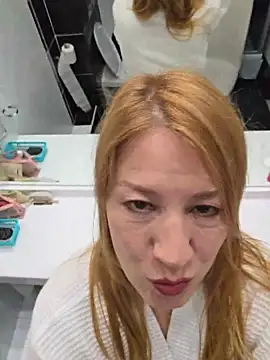 הופעת וובקאם של LissyJains