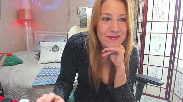 LissyJains Show in webcam