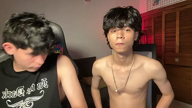 MyLatinHotBoysのウェブカメラショー