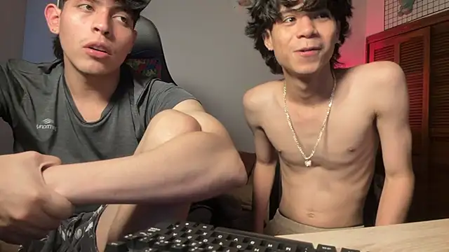 Chat XXX en directo de MyLatinHotBoys
