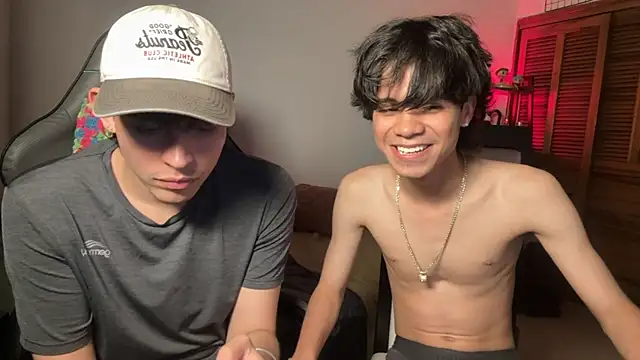 MyLatinHotBoys Шоу с уебкамера