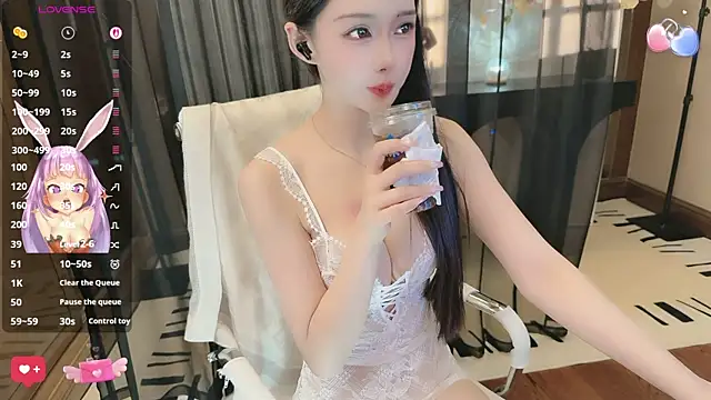 Aisi-20 Live XXX-Chat